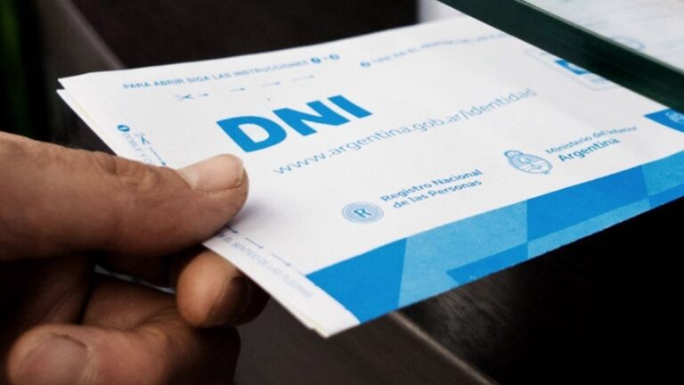 El RENAPER entregará 350 DNI gratis por día a los damnificados de las inundaciones en Bahía Blanca