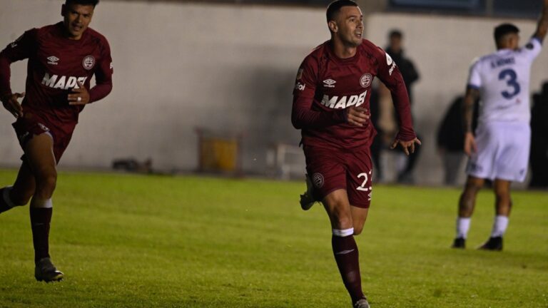 Lanús le ganó a Vélez y se metió en los octavos de final de la Copa Argentina