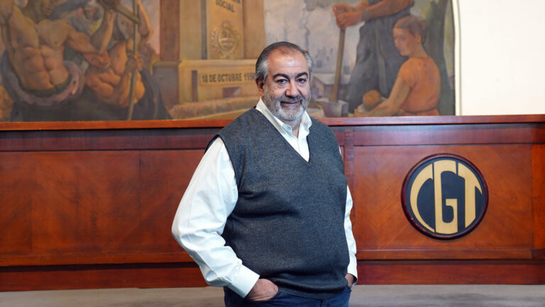 Guillermo Francos recibió a Héctor Daer en Casa Rosada