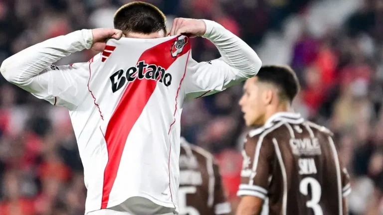 Platense le ganó por penales a River y es semifinalista del Torneo Apertura