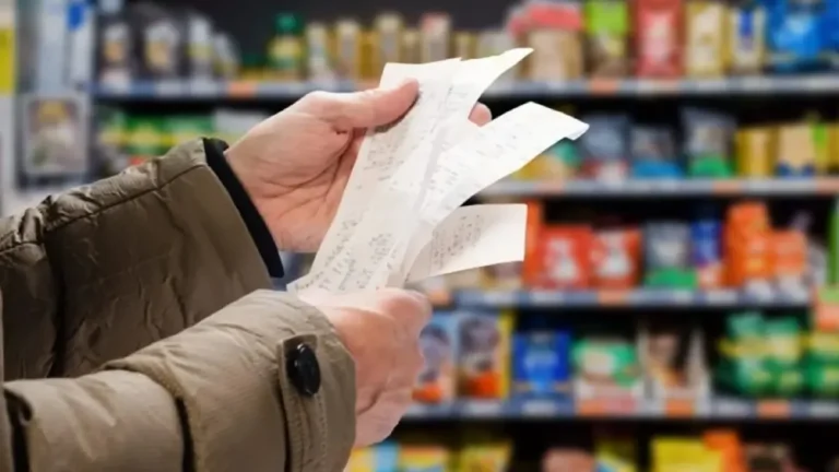 Tras el fin del cepo cambiario, la inflación se desaceleró al 2,8% en abril