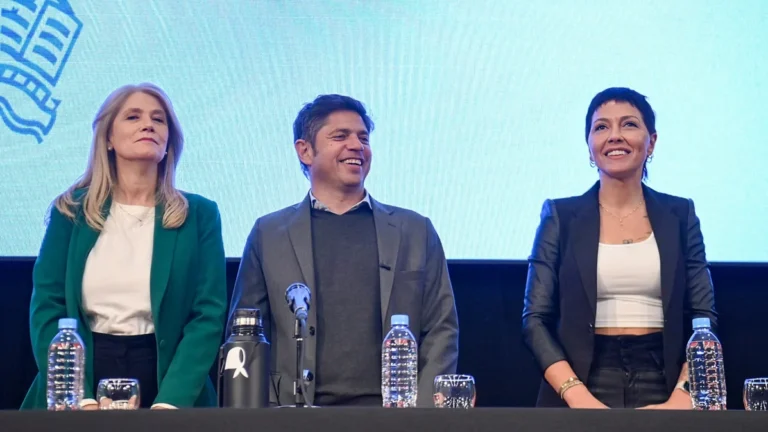 Axel Kicillof y Mayra Mendoza comparten un acto en Quilmes tras la tensión por el cierre de listas bonaerense