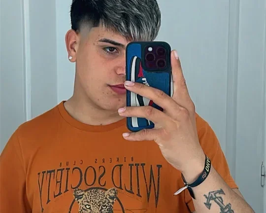 “Permanece en terapia intensiva”: el nuevo parte médico de Thiago Medina tras su salida del quirófano