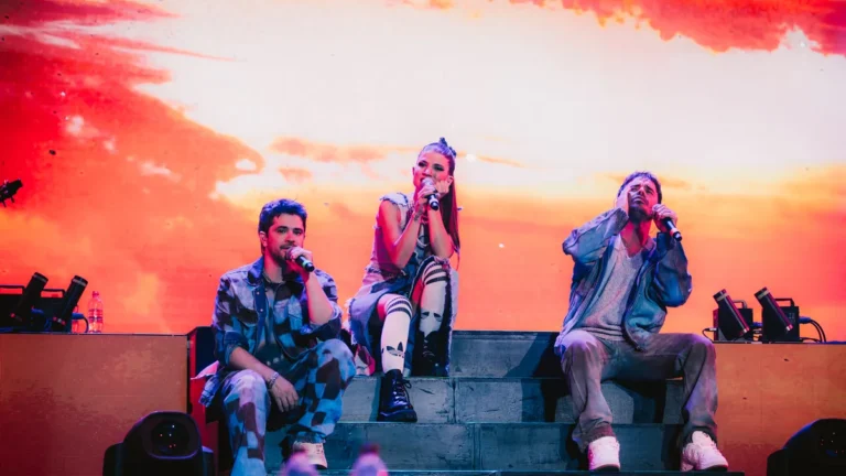 Erreway: novena función en Buenos Aires, show con Lali y tour por Argentina