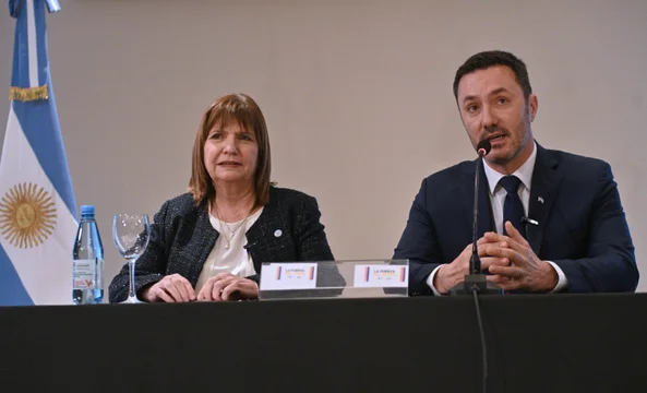 El mensaje de Milei a Bullrich y Petri: así los despidió el Presidente rumbo al Congreso