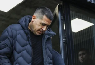 Boca atraviesa un mercado sin refuerzos y la gestión Riquelme suma dudas