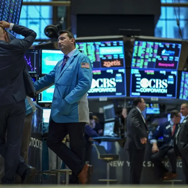 Los mercados operaron atentos al ruido generado por Trump por su reclamo de Groenlandia